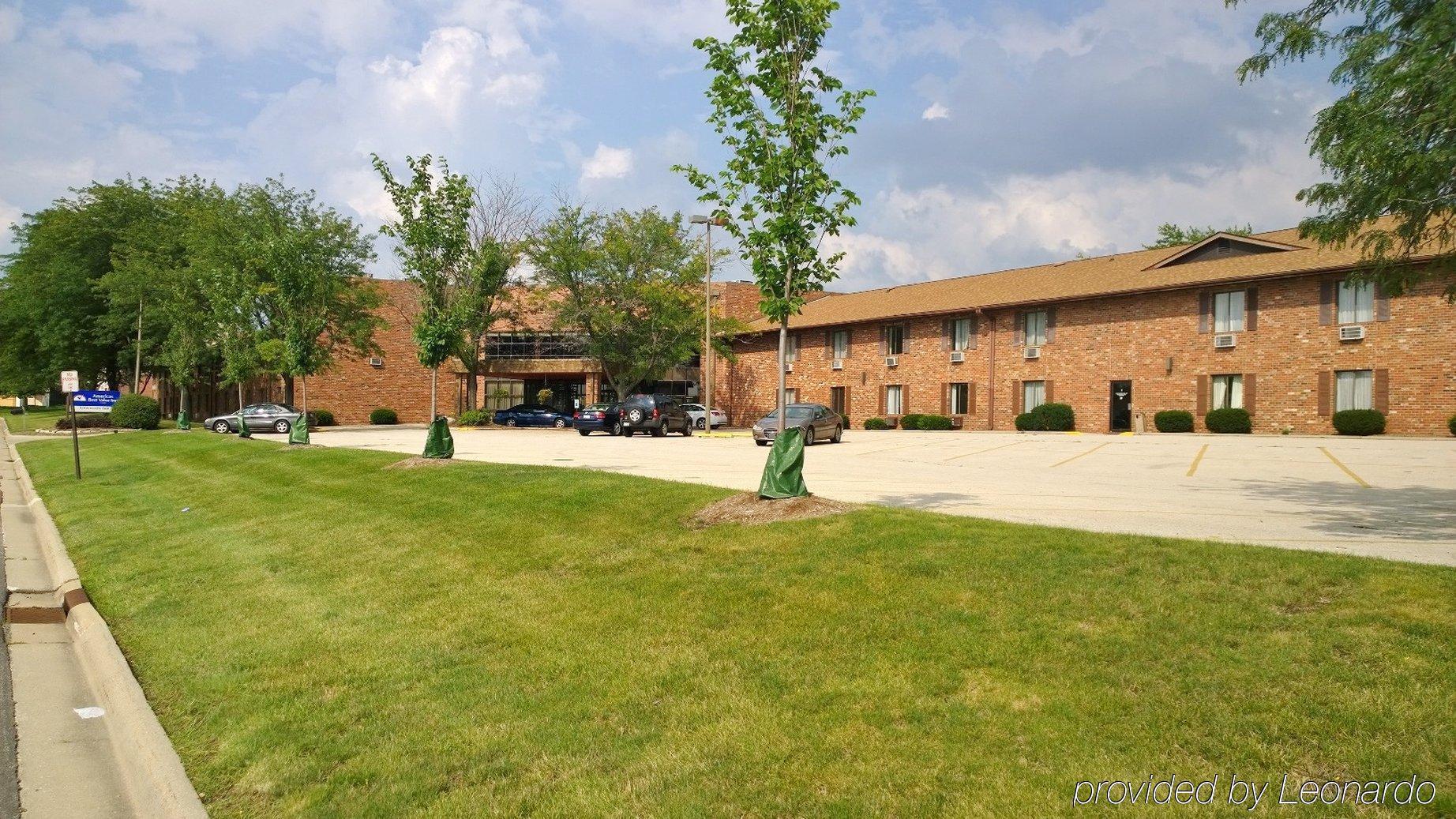 Clarion Pointe Bloomington-Normal Near I-55 And University Exterior photo